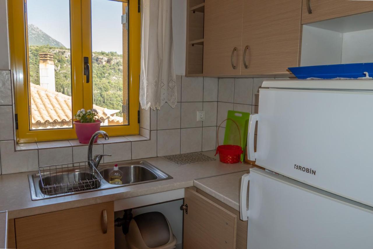 Trisilio Apartment Кардамили Екстериор снимка